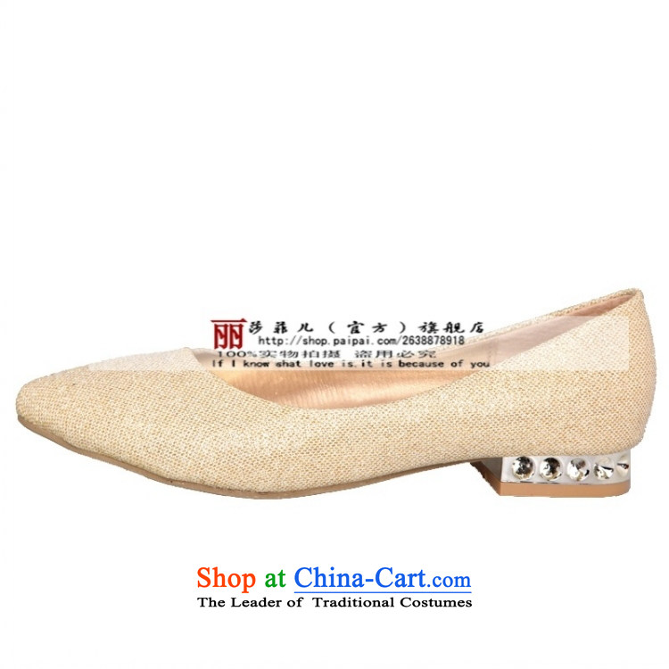 2015 bride marriage shoes red low heels with low marriage shoes red shoes HX062 marriage Red 9 pictures, prices, brand platters! The elections are supplied in the national character of distribution, so action, buy now enjoy more preferential! As soon as possible.