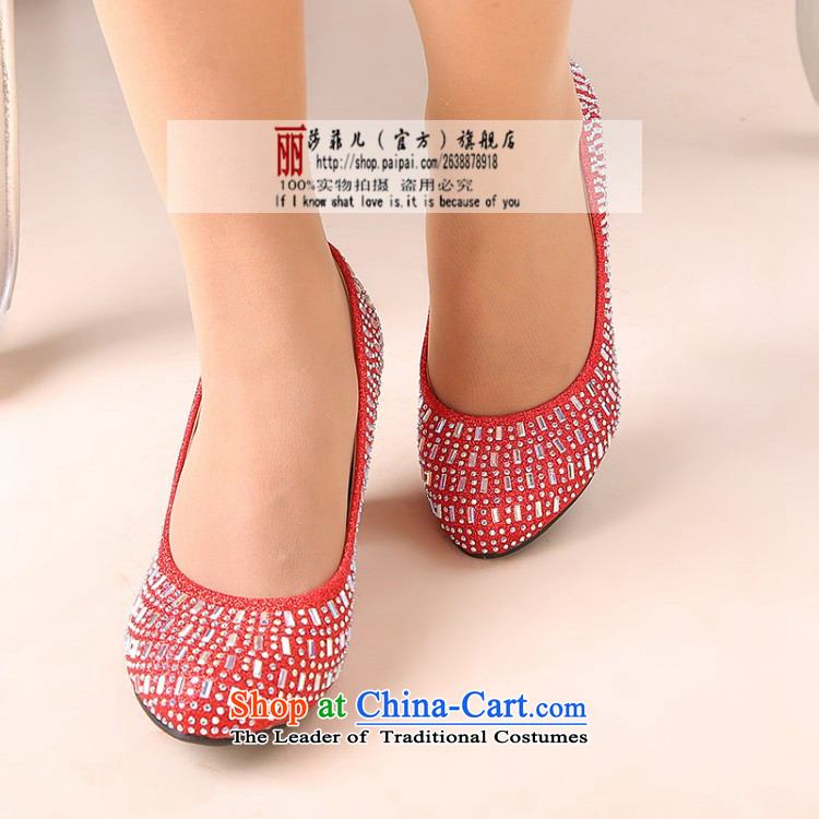 The Bride In The Golden Shoe marriage with rough shoes with red shoe size code marriage round head 6 cm with gold, 39 pictures, prices, brand platters! The elections are supplied in the national character of distribution, so action, buy now enjoy more preferential! As soon as possible.
