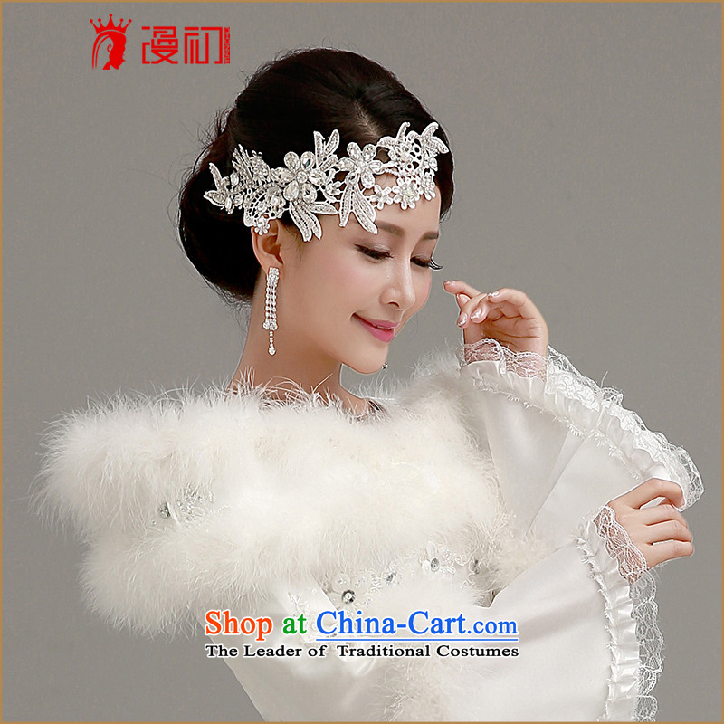 In the early 2015 bride walks wedding dresses accessories Korean brides Head Ornaments necklaces earrings wedding dress Accessory Kits and ornaments, spilling the early shopping on the Internet has been pressed.