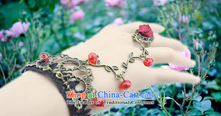 Dancsy Texaco Road bride wedding dresses accessories continental palace original antique red lace hand chain with ring bride gothic wind Jewelry Ornaments female hand chain green crystal are code picture, prices, brand platters! The elections are supplied in the national character of distribution, so action, buy now enjoy more preferential! As soon as possible.