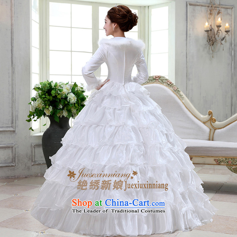 Embroidered brides is Winter Sweater trendy Korea long-sleeved Pullover plus the word cotton shoulder warm video thin white wedding tailored does not allow, embroidered bride shopping on the Internet has been pressed.