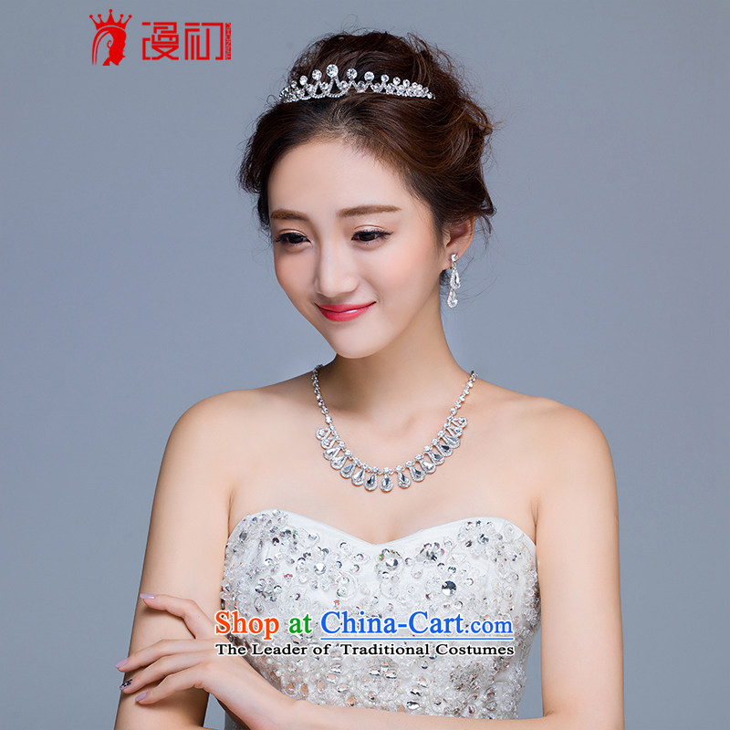 In the early 2015 new man married jewelry luxury water drilling crown necklace earrings kit bride jewelry wedding accessories necklace, earrings, early shopping on the Internet has been pressed.