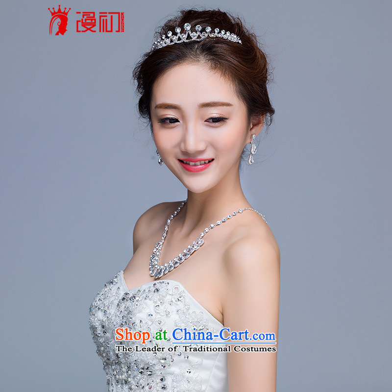 In the early 2015 new man married jewelry luxury water drilling crown necklace earrings kit bride jewelry wedding accessories necklace, earrings, early shopping on the Internet has been pressed.