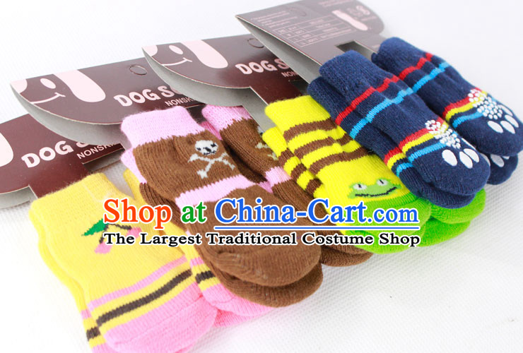 Seven-color housing pet dog socks socks kitten alike socks anti-slip warm color only 4 random color of the Random Pictures, prices, m-7.5*3.5cm brand platters! The elections are supplied in the national character of distribution, so action, buy now enjoy more preferential! As soon as possible.